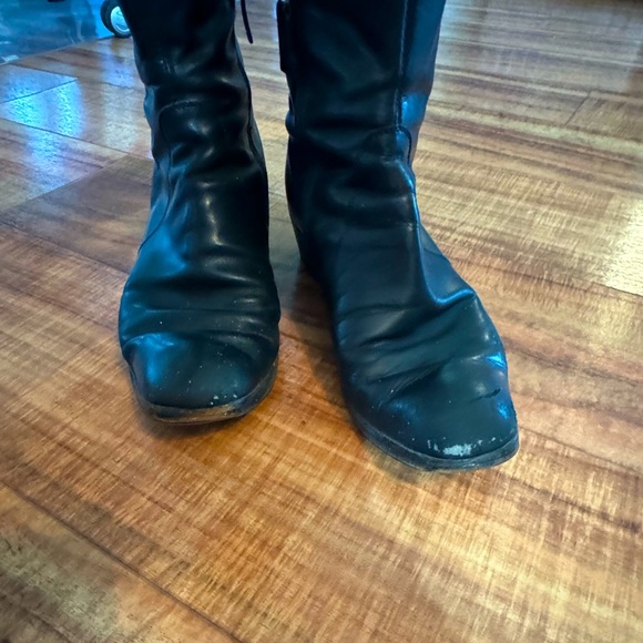 Gucci ankle boots with heel and zipper - Picture 3 of 9